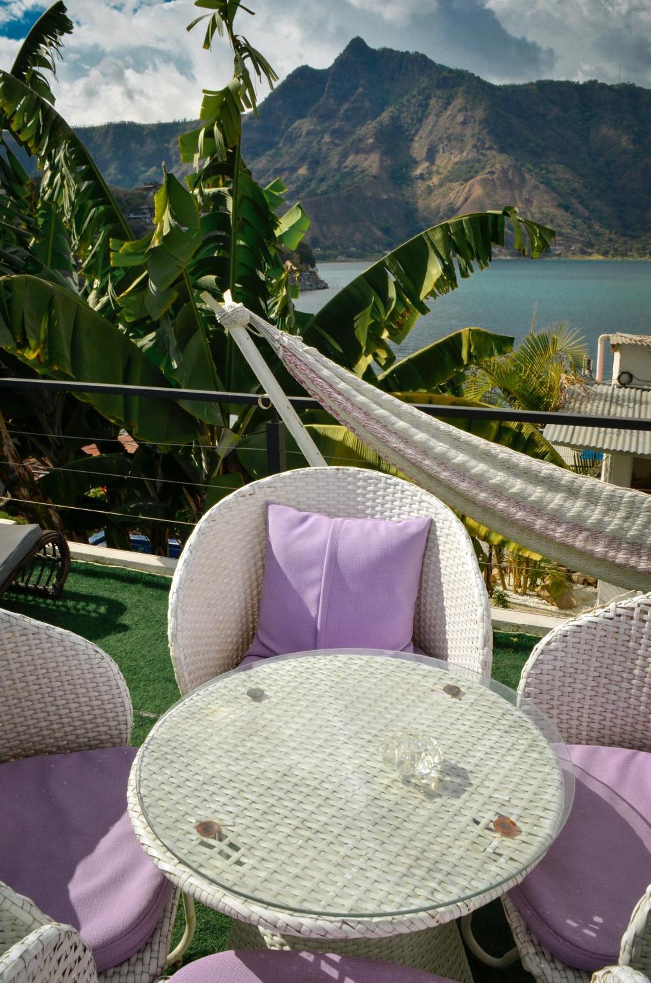 Luxury Atitlan Apartahotel